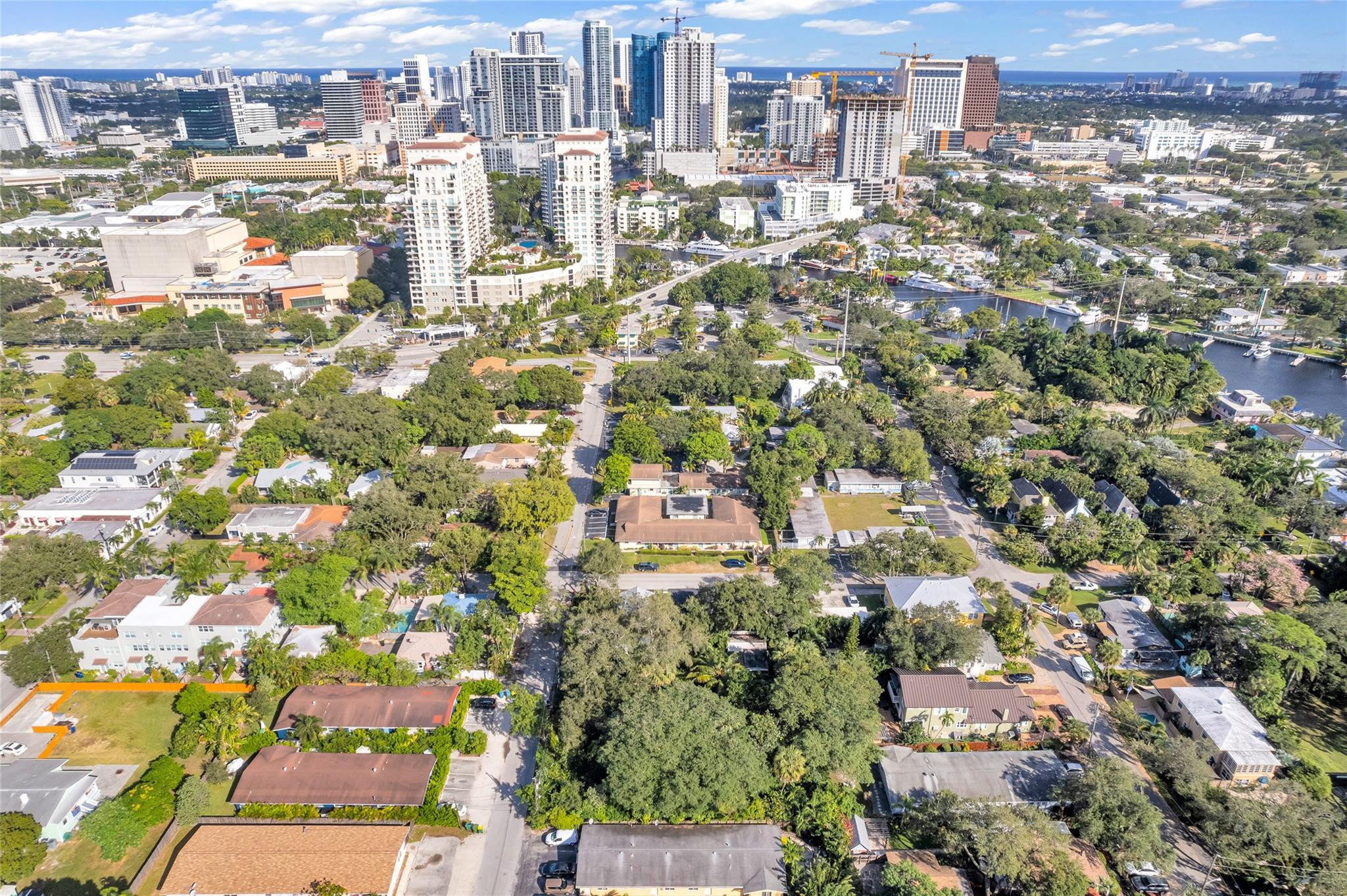 Bryan Sub Blk 64 Ft Laud - Residential