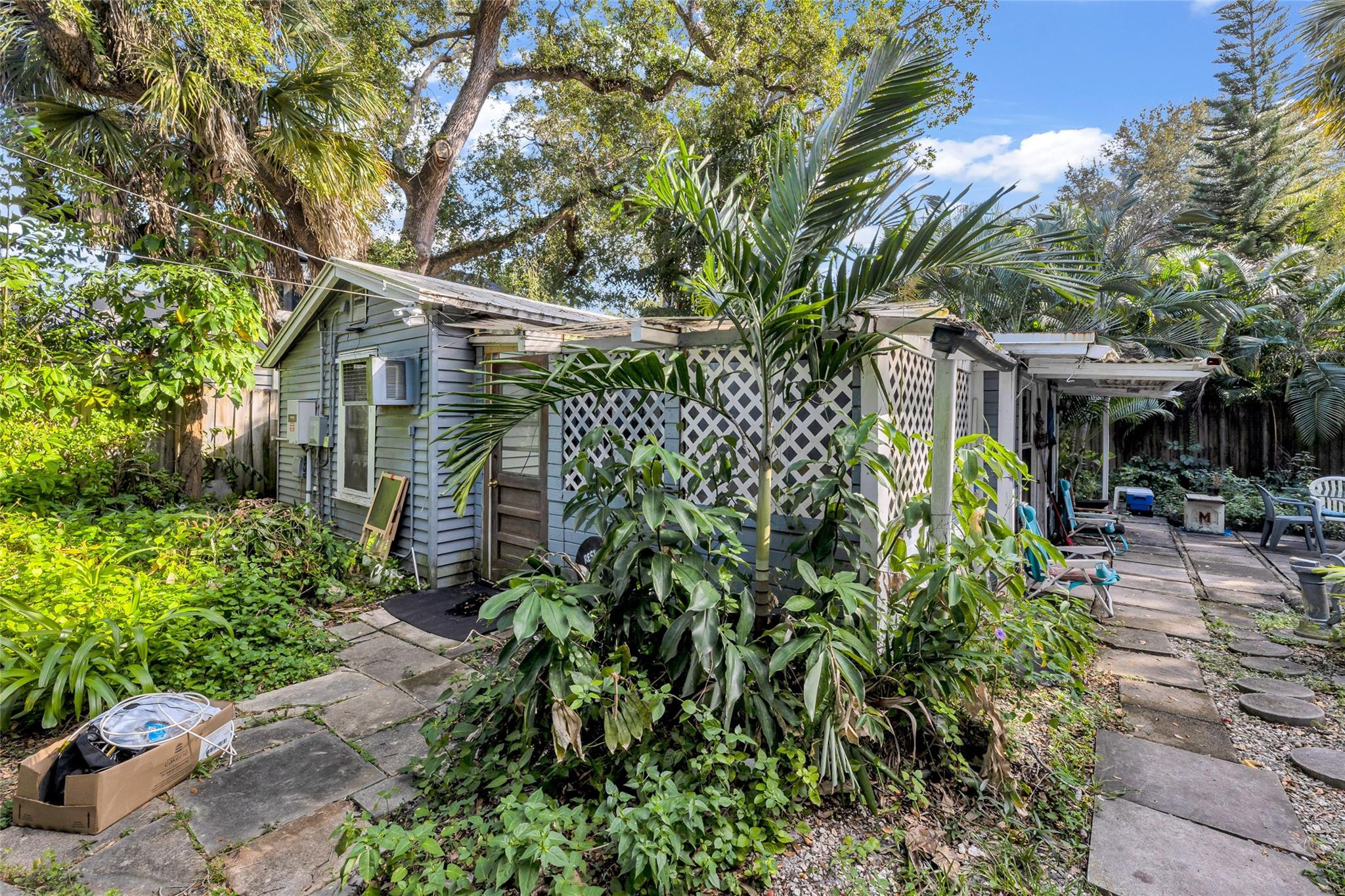 Bryan Sub Blk 64 Ft Laud - Residential