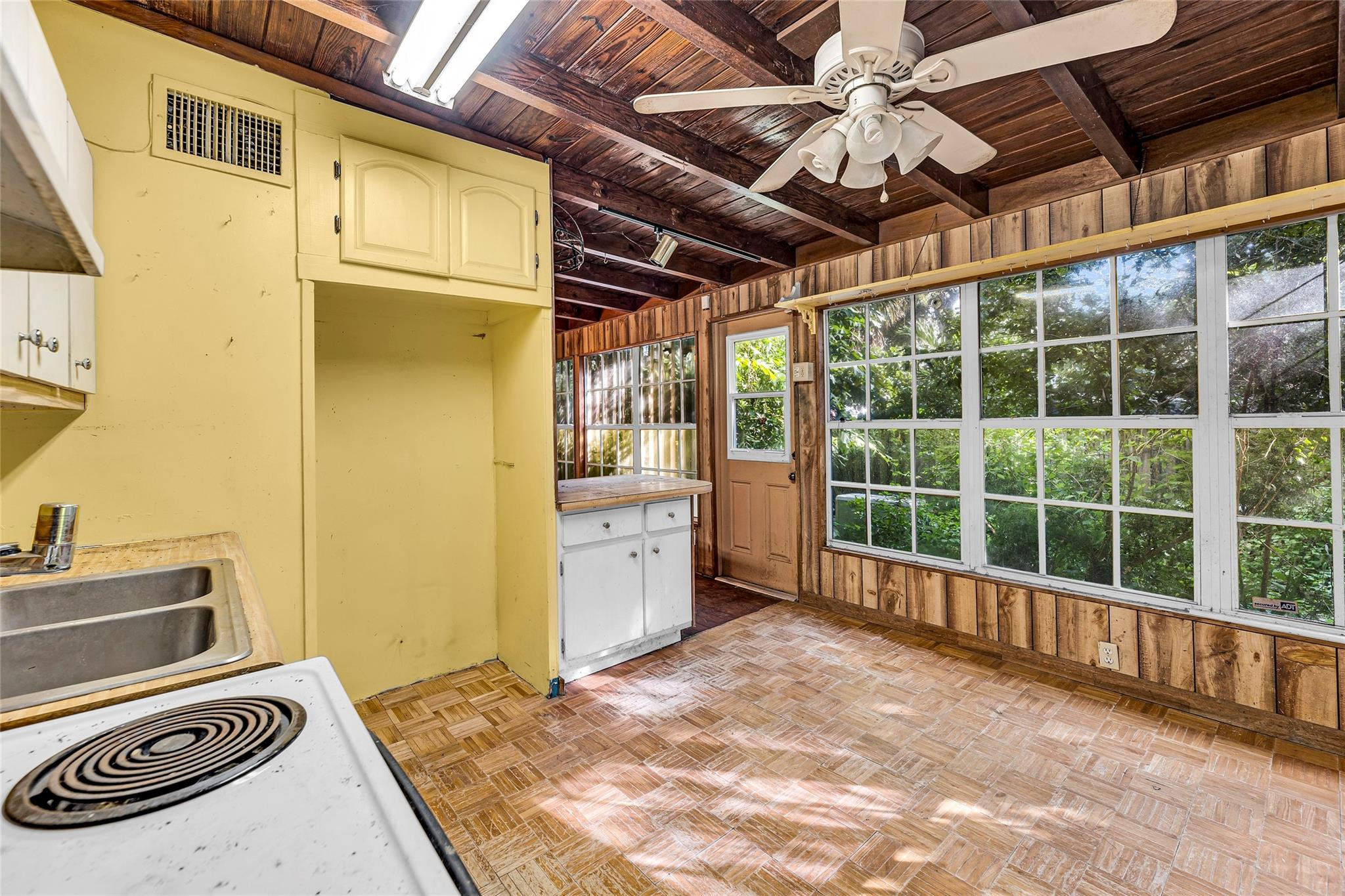 Bryan Sub Blk 64 Ft Laud - Residential