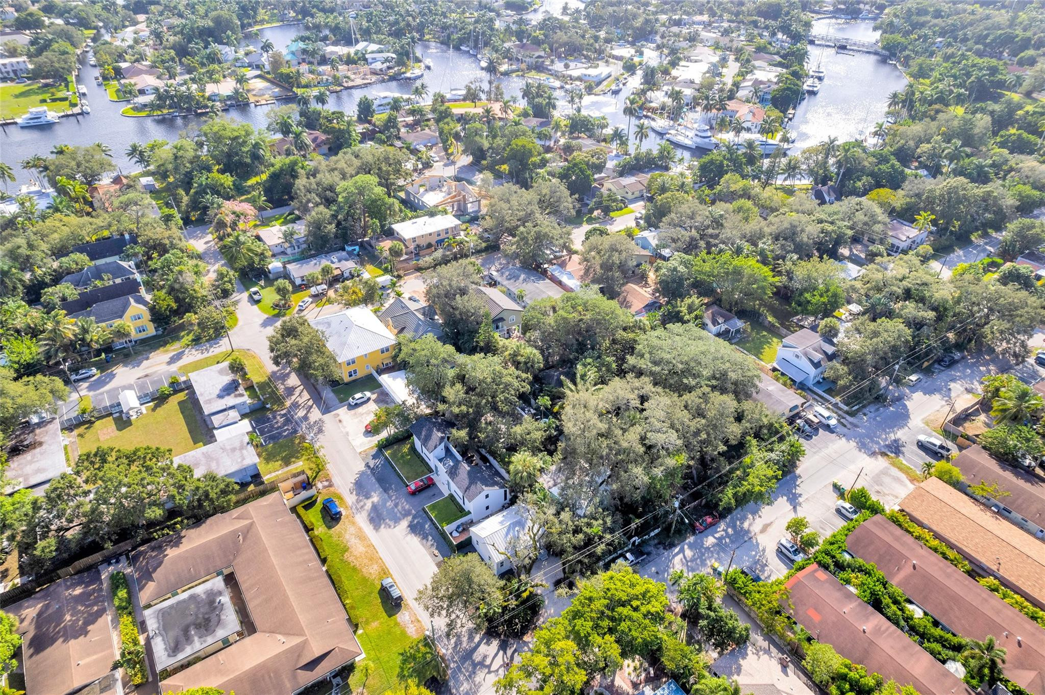 Bryan Sub Blk 64 Ft Laud - Residential