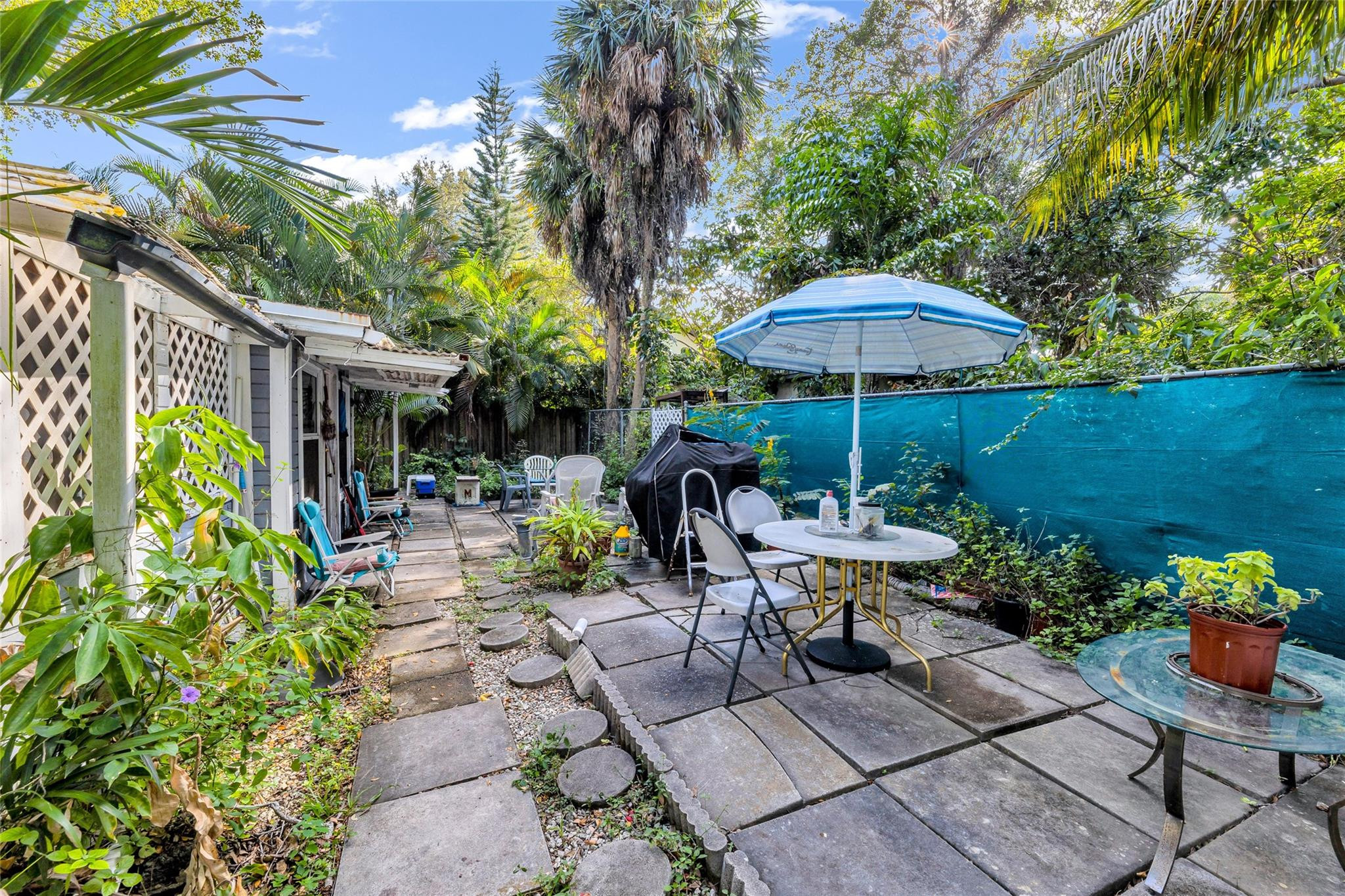 Bryan Sub Blk 64 Ft Laud - Residential