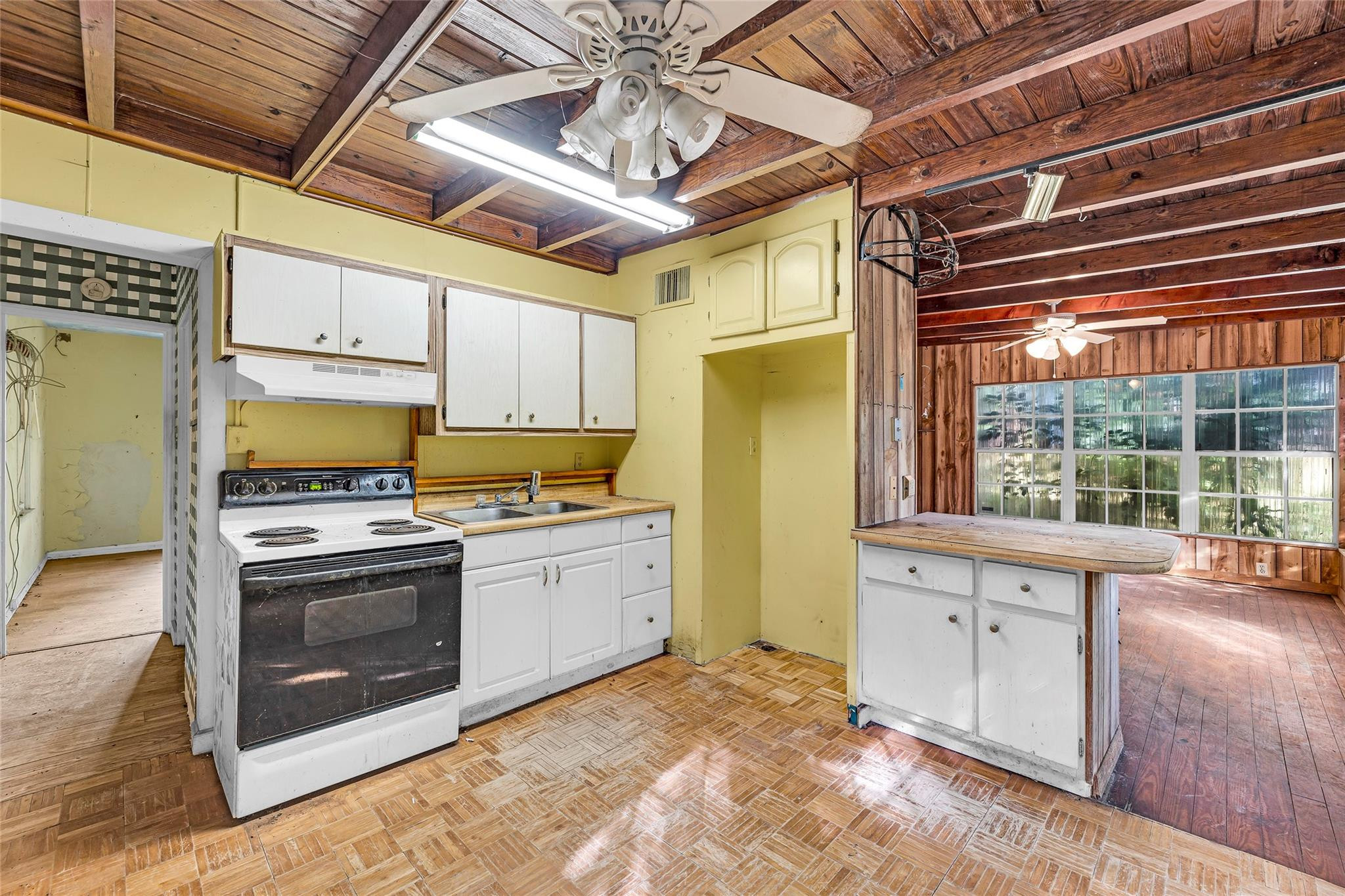 Bryan Sub Blk 64 Ft Laud - Residential