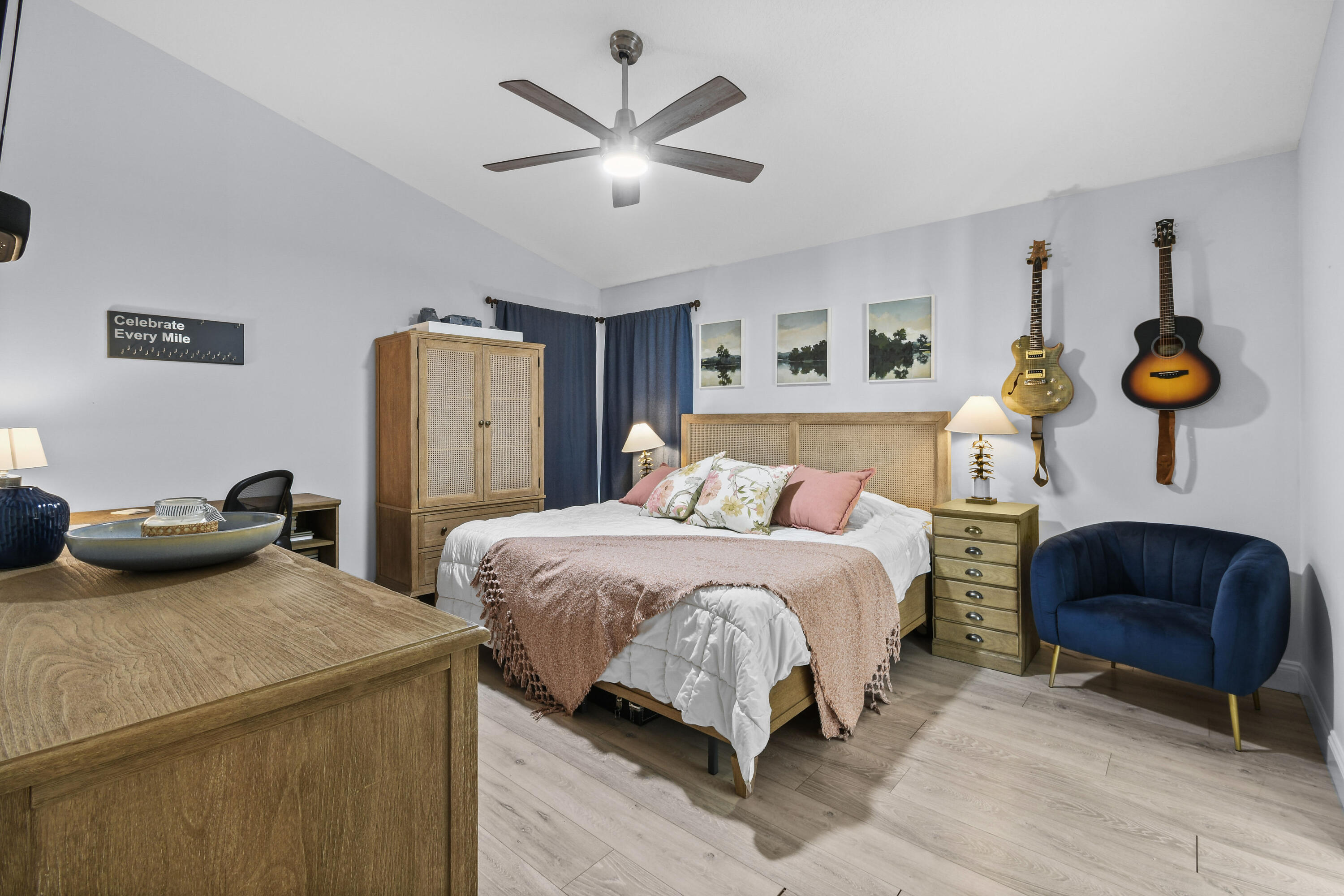 NORTH PALM BEACH HEIGHTS - Residential