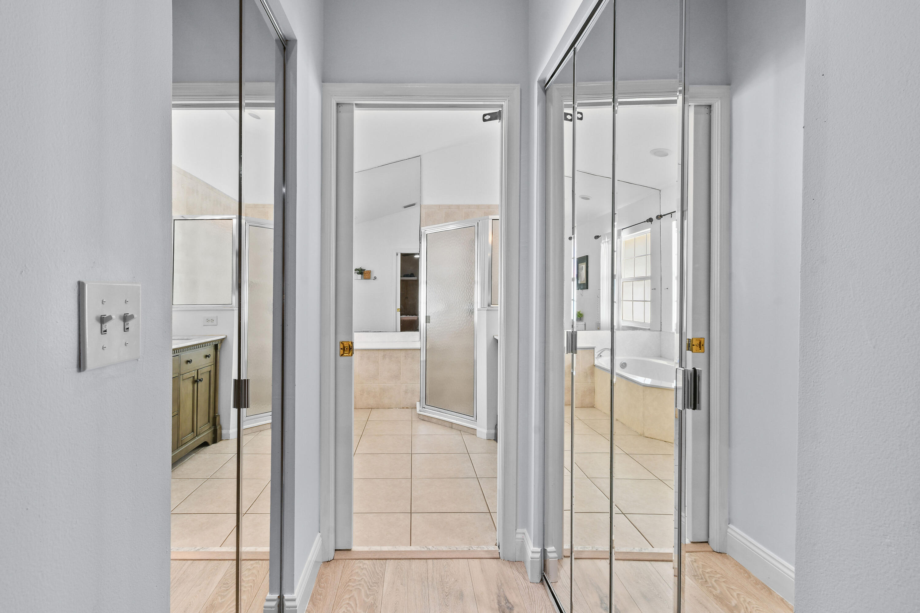 NORTH PALM BEACH HEIGHTS - Residential