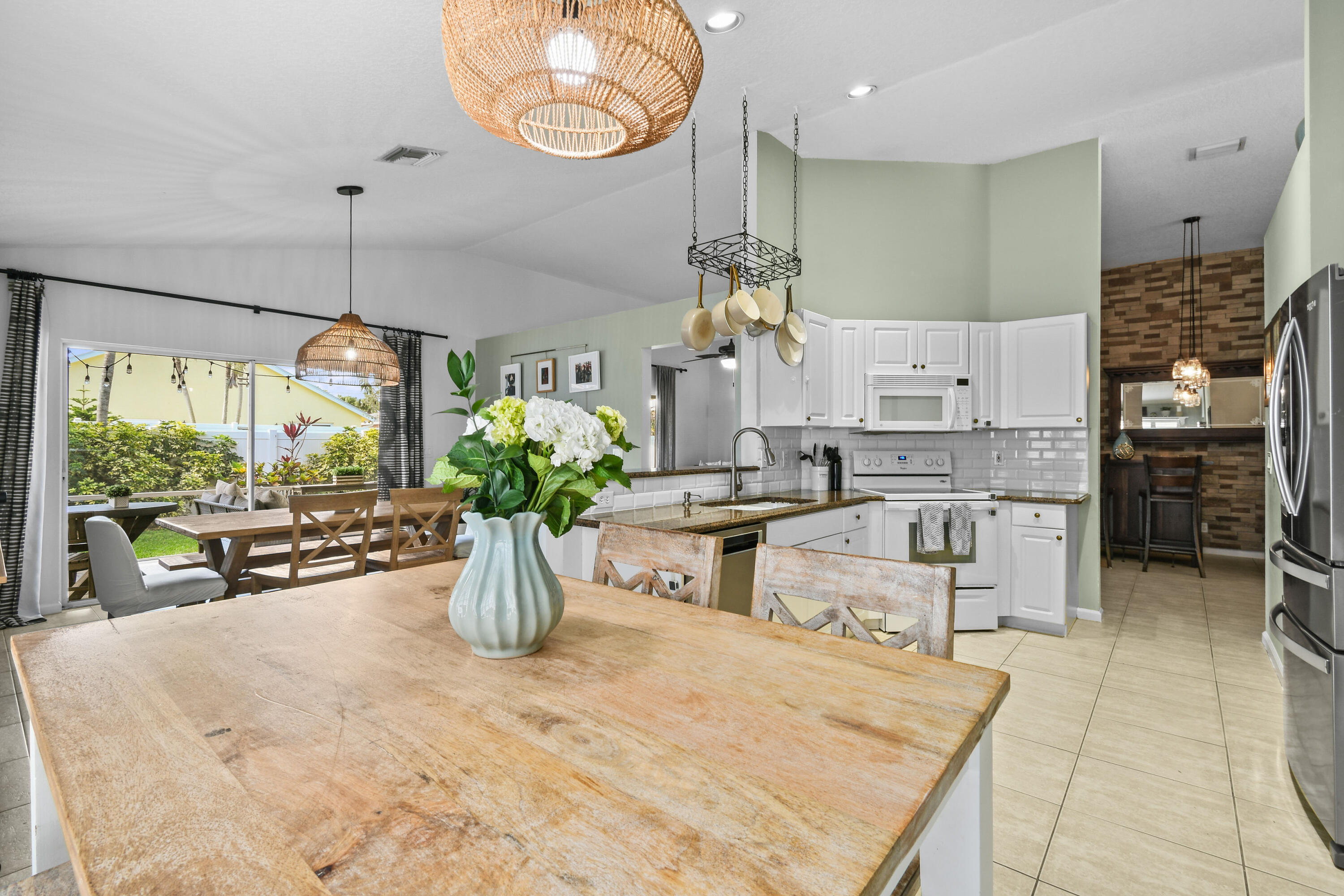 NORTH PALM BEACH HEIGHTS - Residential