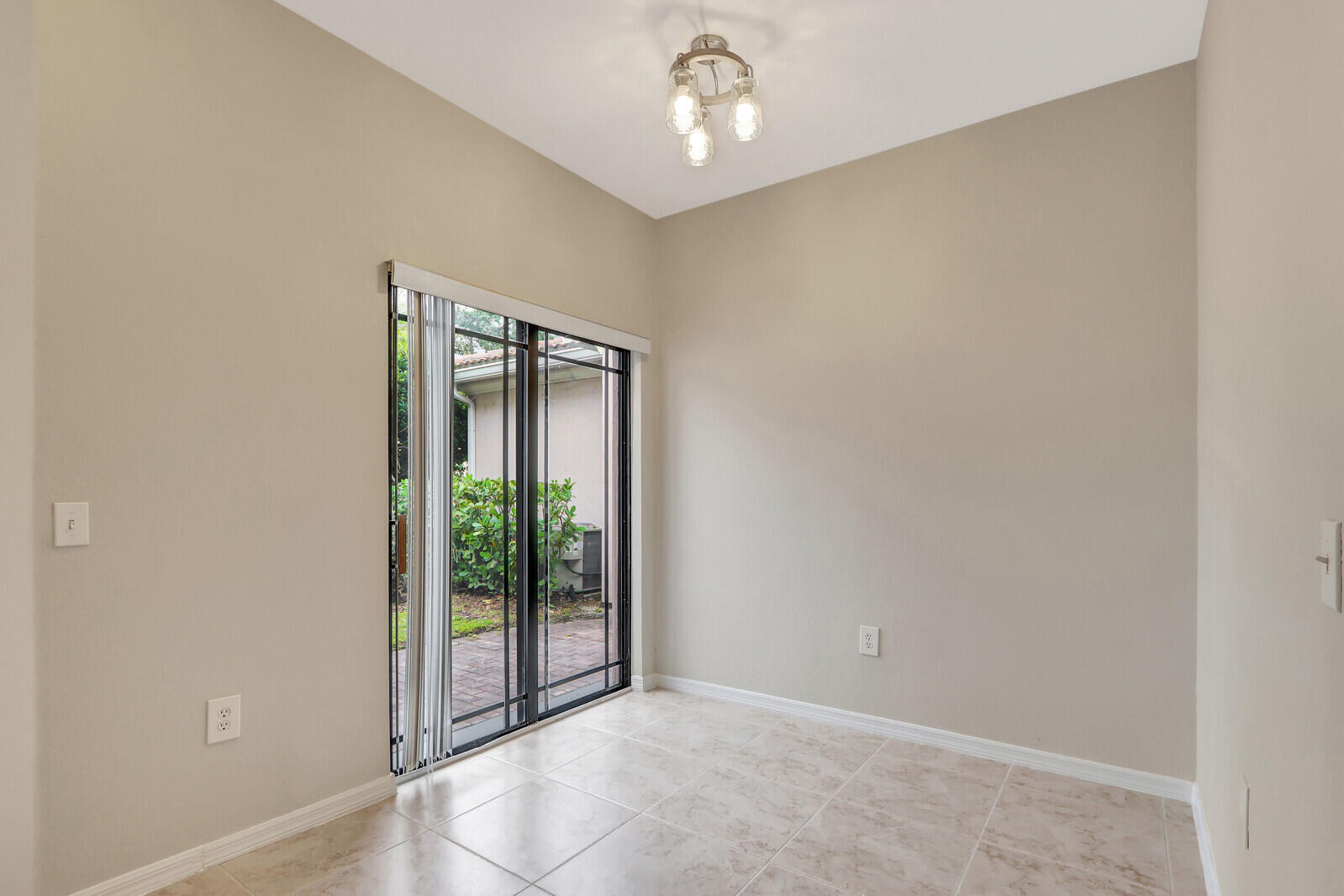 SAN MATERA THE GARDENS CONDO - Residential