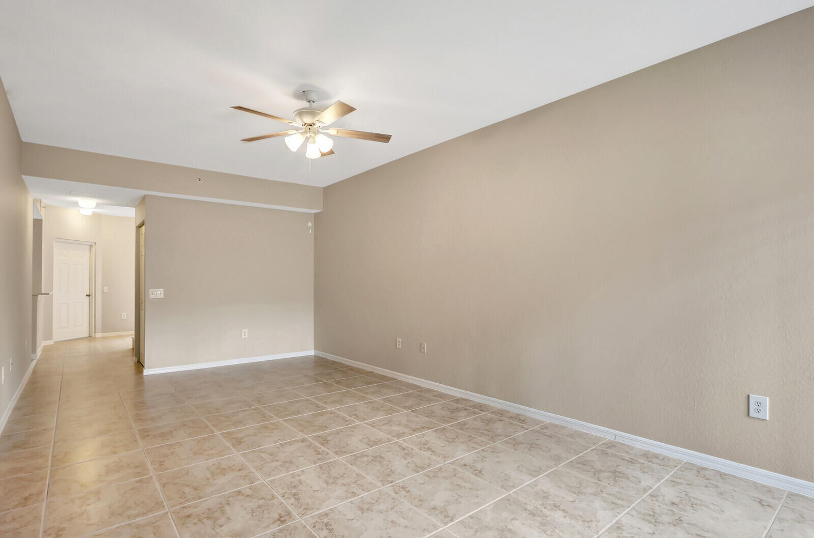 2804 Sarento Place 113