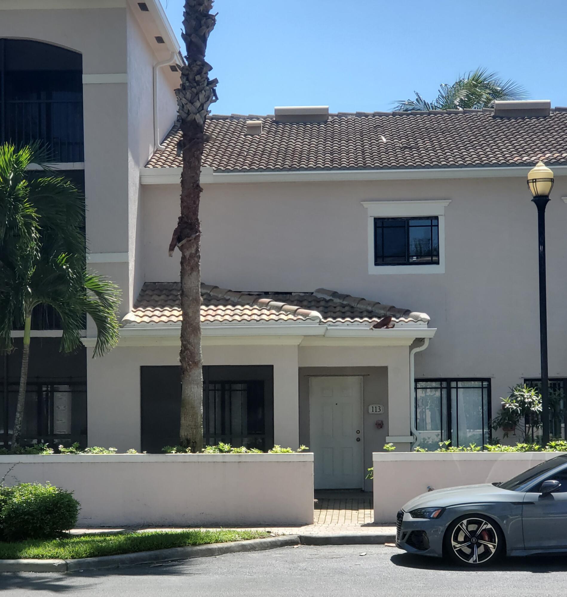 2804 Sarento Place 113