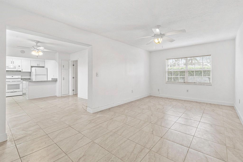 Photo of 101 Akron Street #103, Lake Worth Beach, FL 33461 (MLS # R11083783)