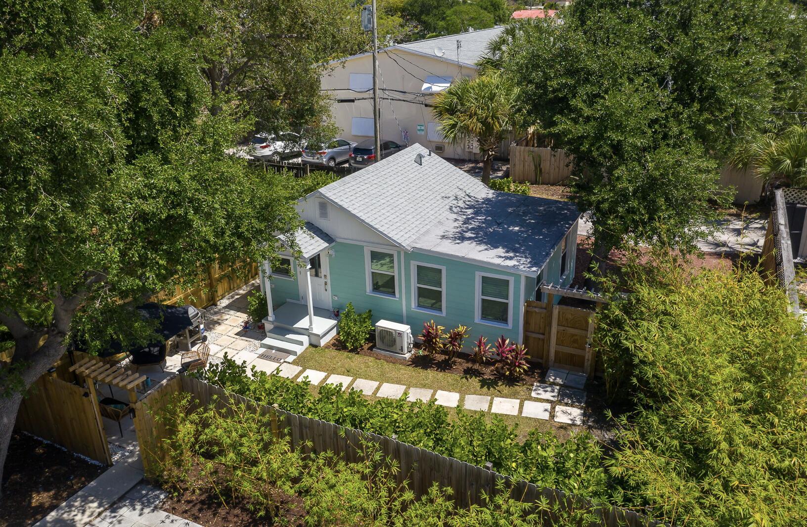TOWN OF LAKE WORTH - Residential Income