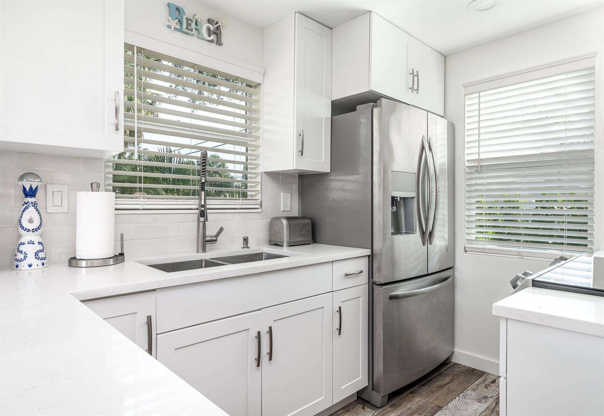 TOWN OF LAKE WORTH - Residential Income
