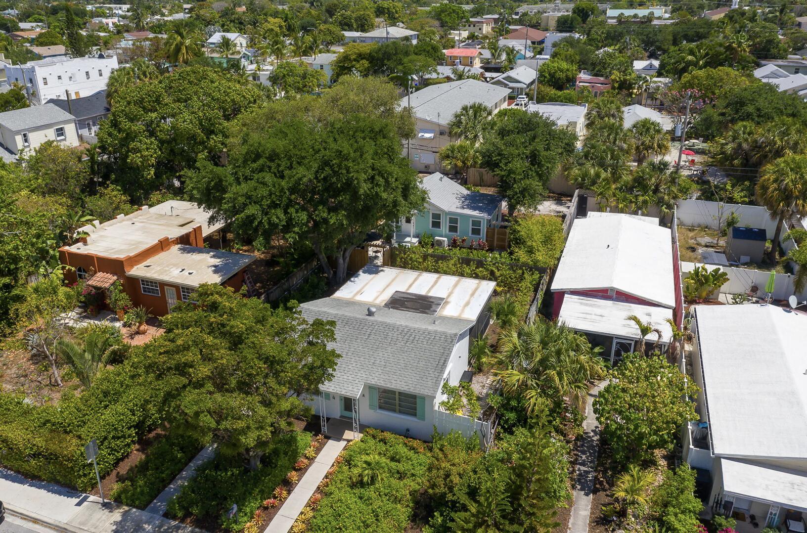TOWN OF LAKE WORTH - Residential Income