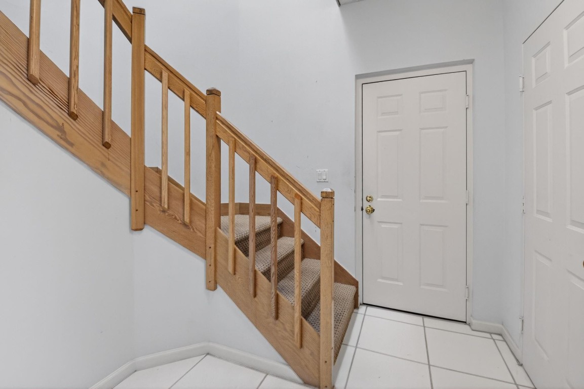 11586 Briarwood Circle 4