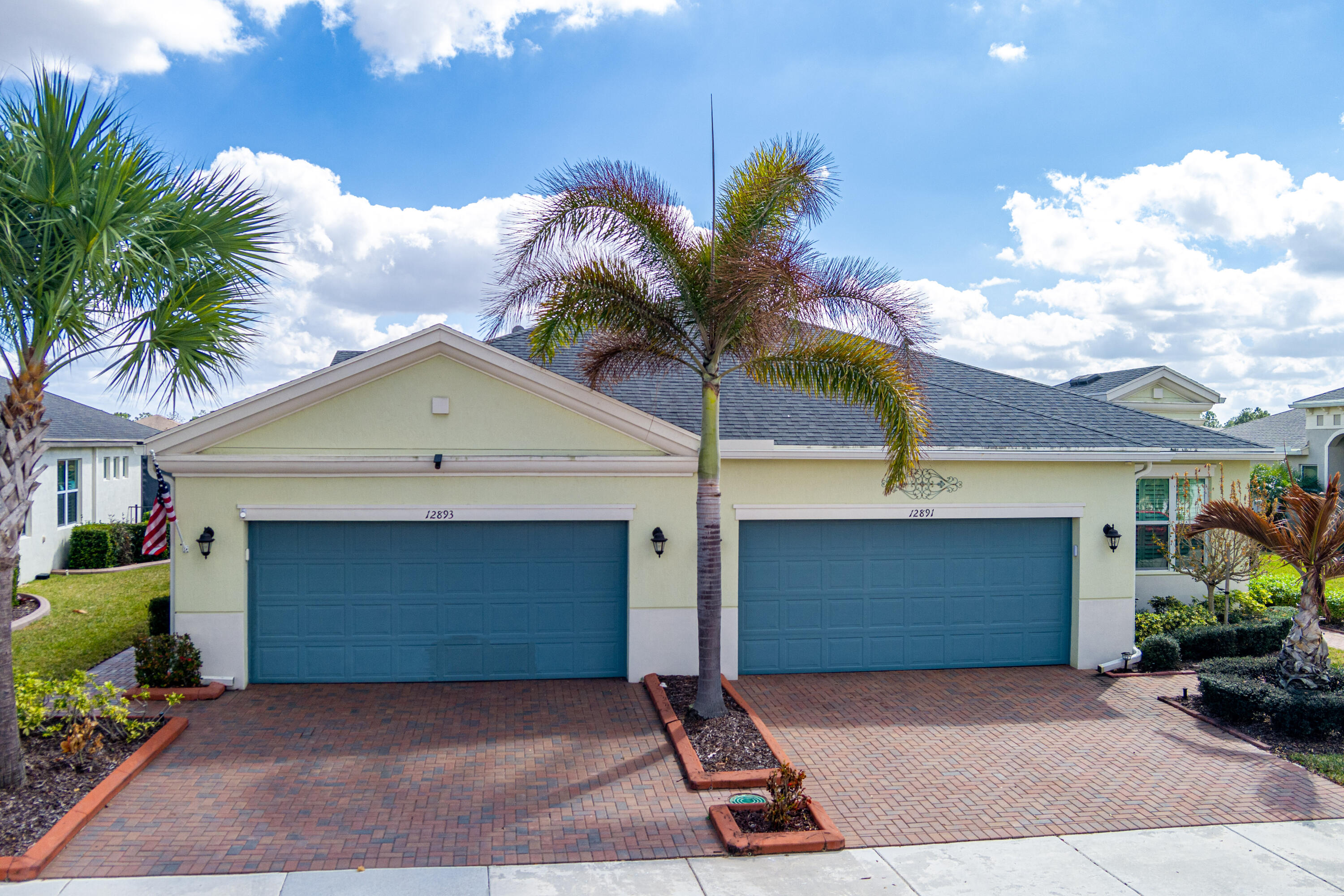 12893 SW Lake Fern Circle