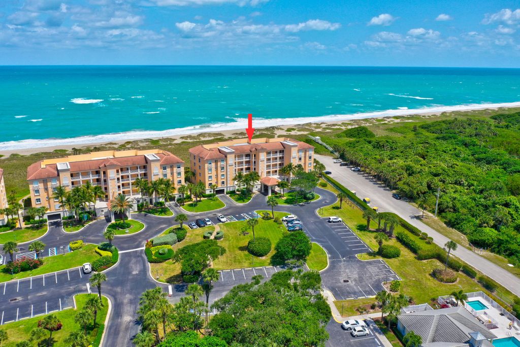 Photo of 1002 Windward Drive, Fort Pierce, FL 34949 (MLS # R10793989)