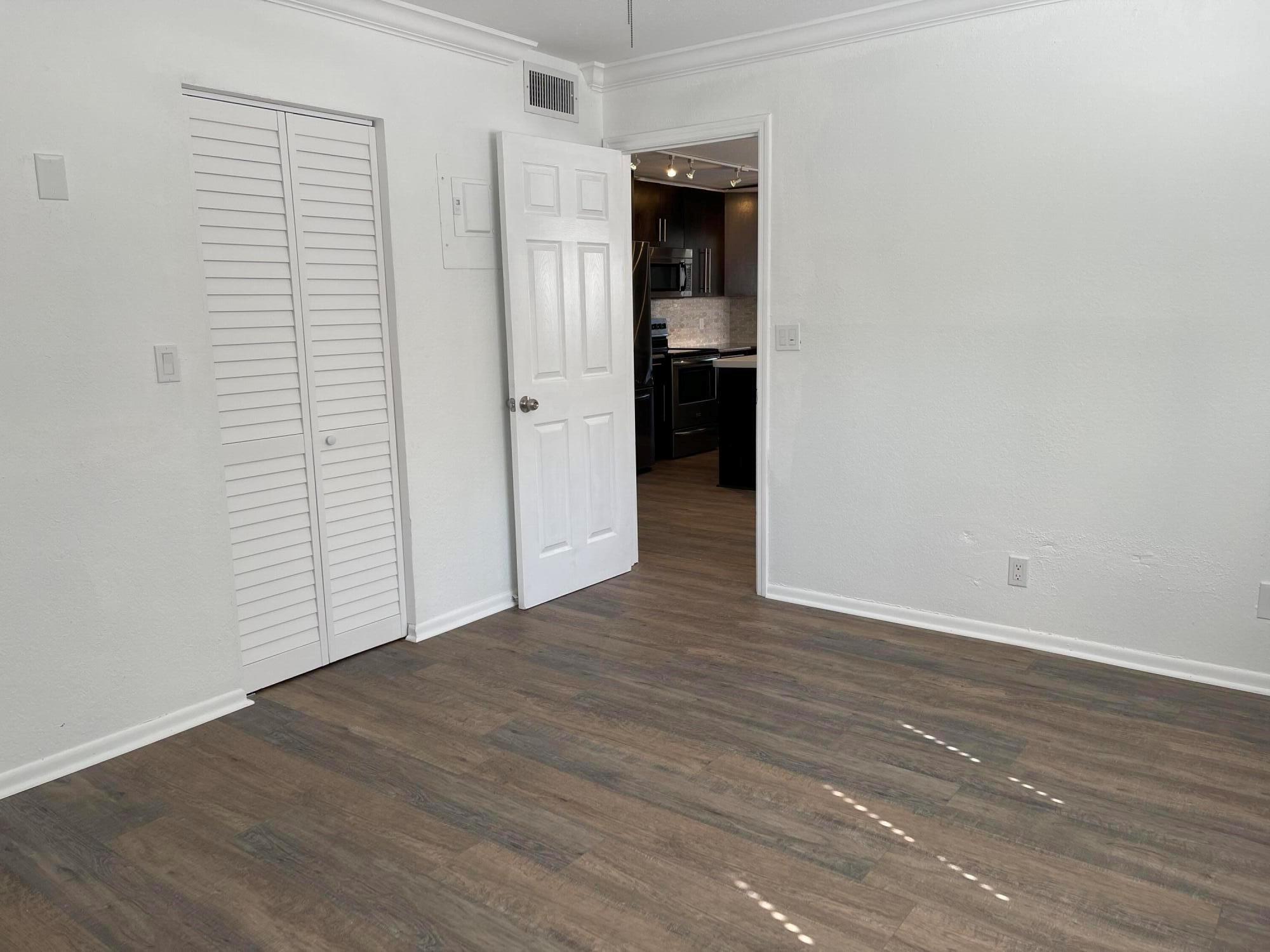BOYNTON TOWN OF - Residential Lease
