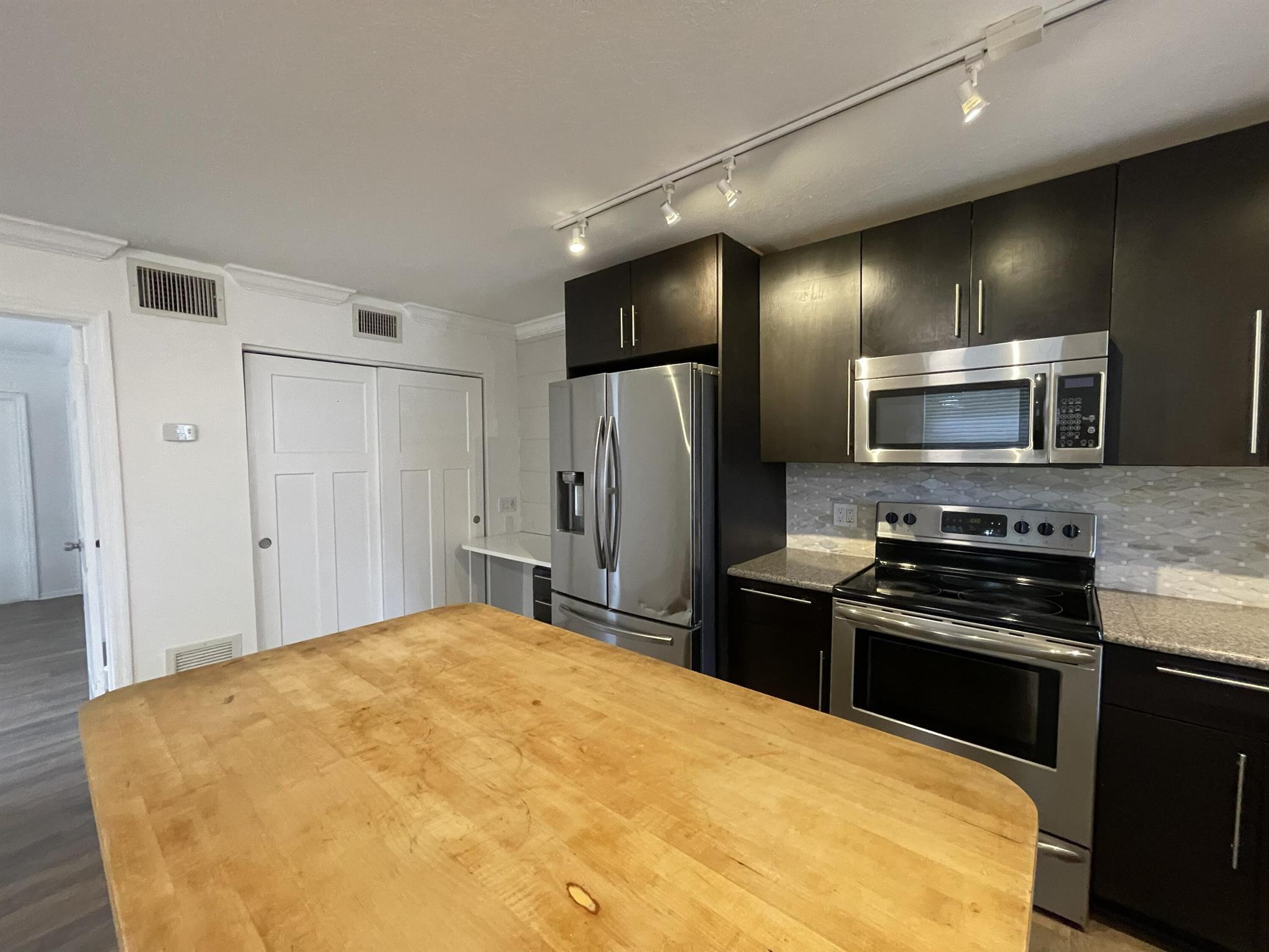 BOYNTON TOWN OF - Residential Lease