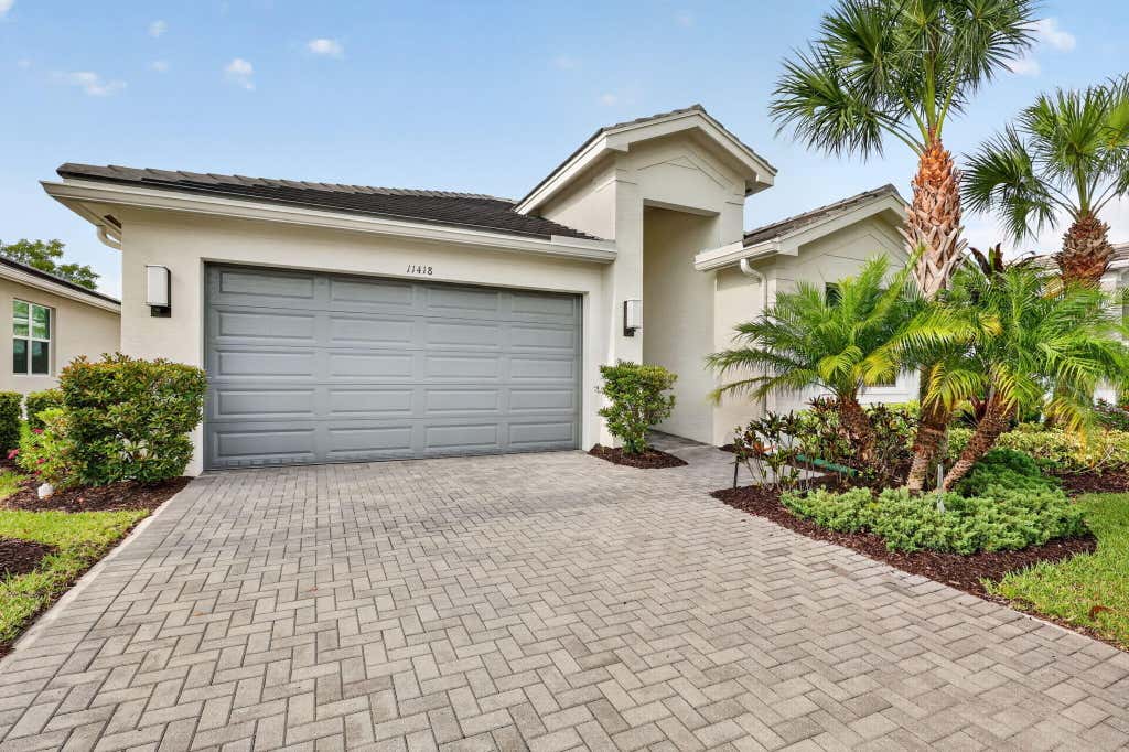 Photo of 11418 SW HAWKINS Terrace, Port Saint Lucie, FL 34987 (MLS # B26057701)