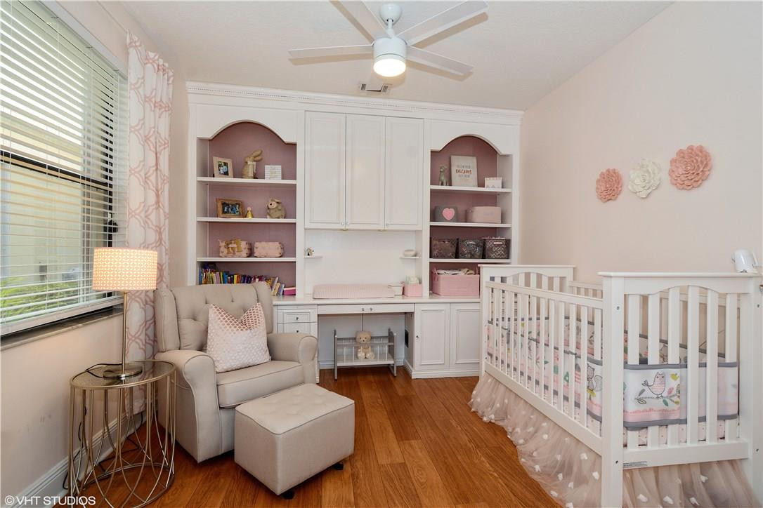 Sector 6 East 155-4 B - Residential