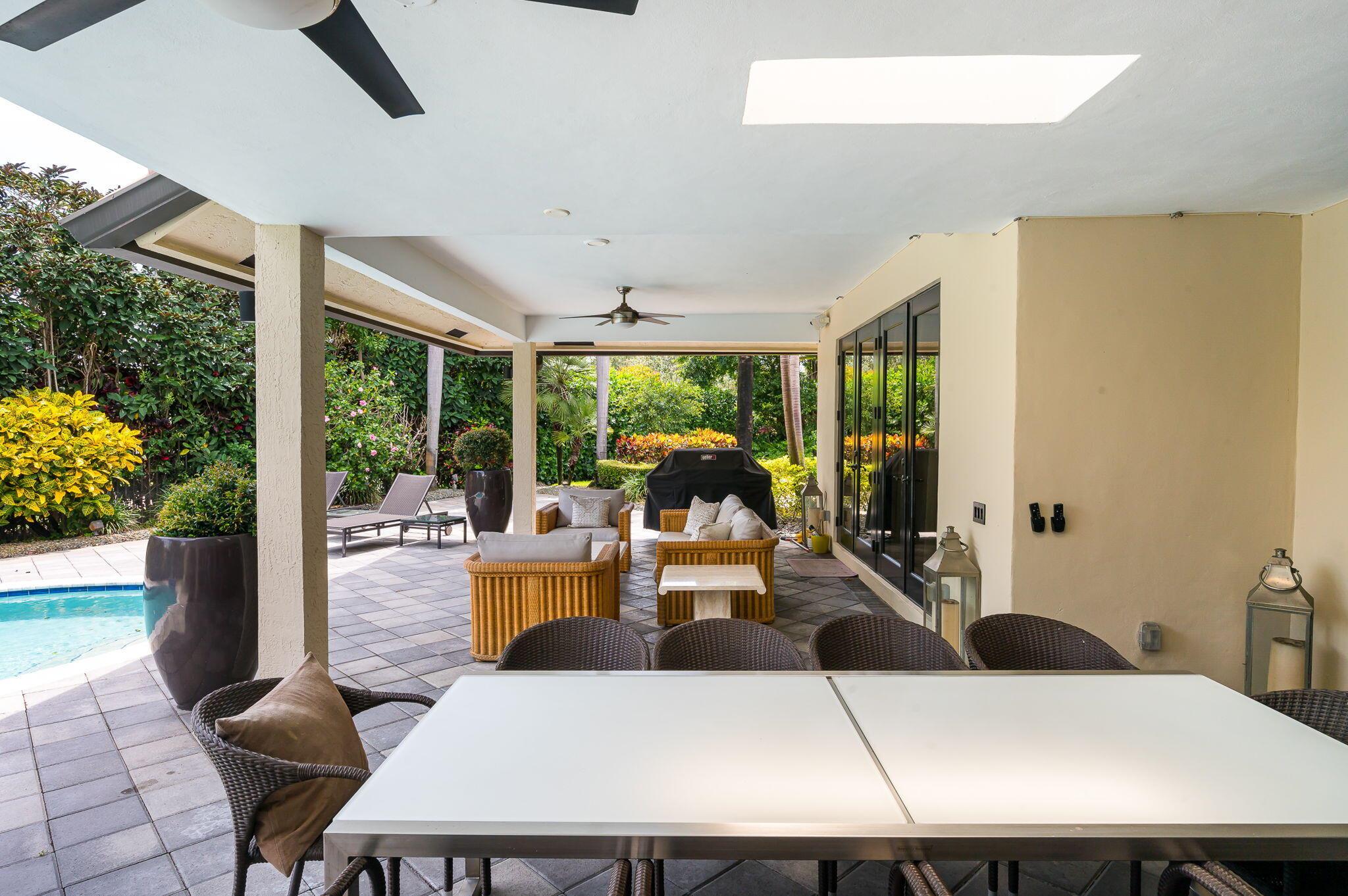 LAURELS / POLO CLUB - Residential