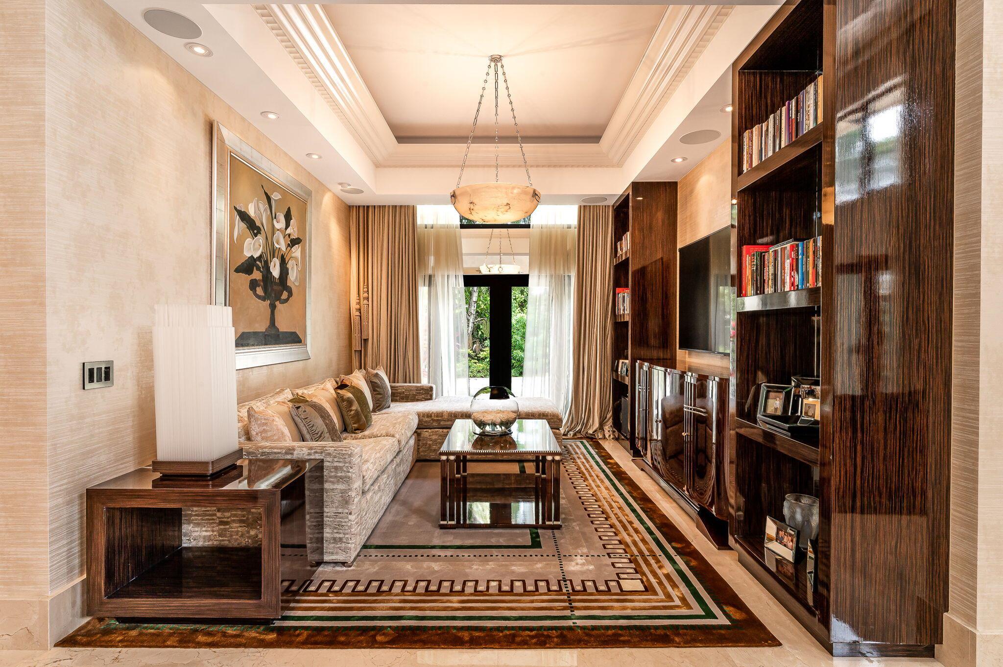 LAURELS / POLO CLUB - Residential