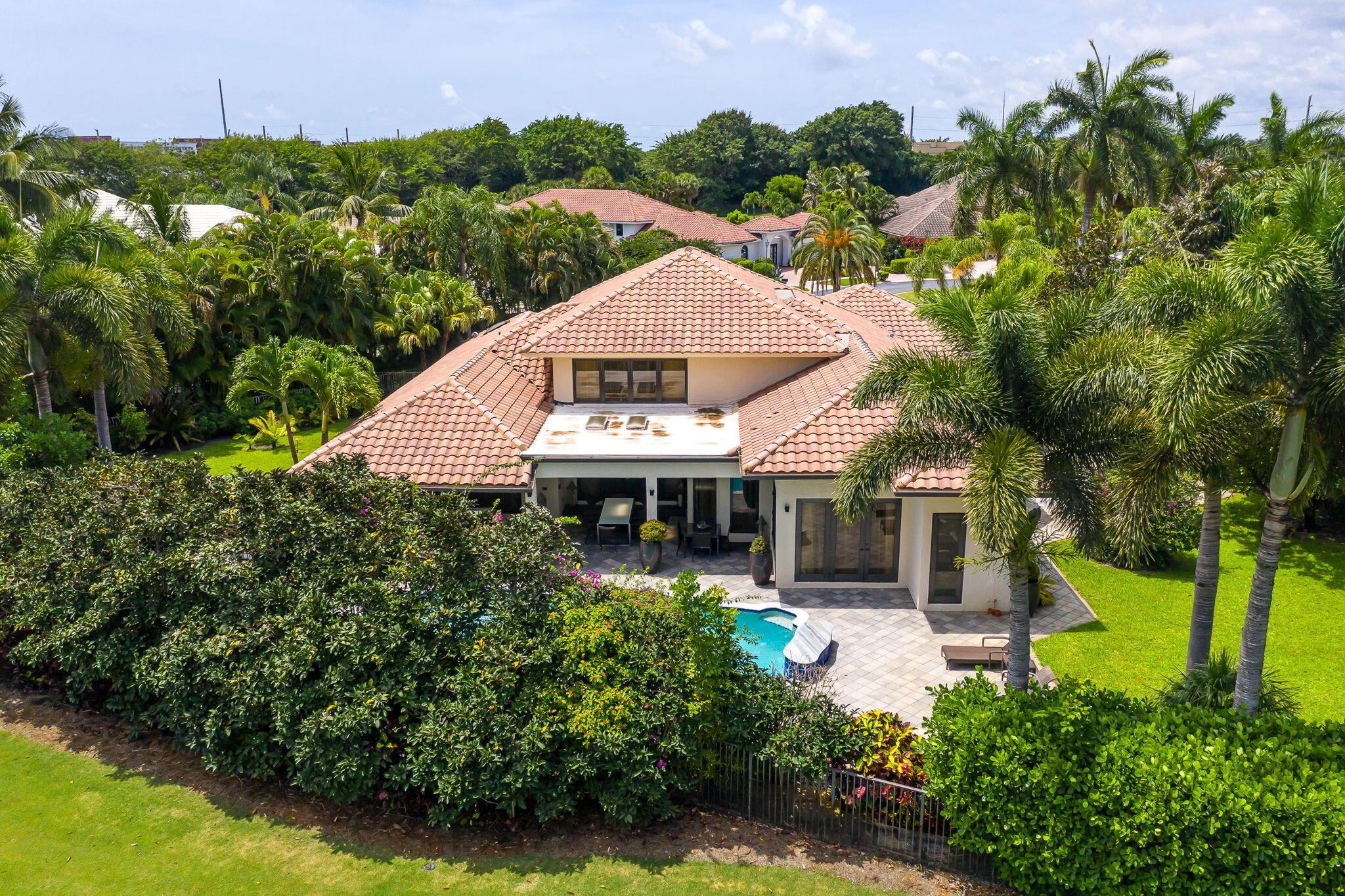 LAURELS / POLO CLUB - Residential