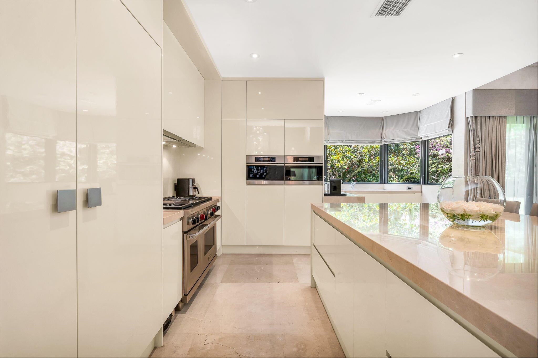 LAURELS / POLO CLUB - Residential