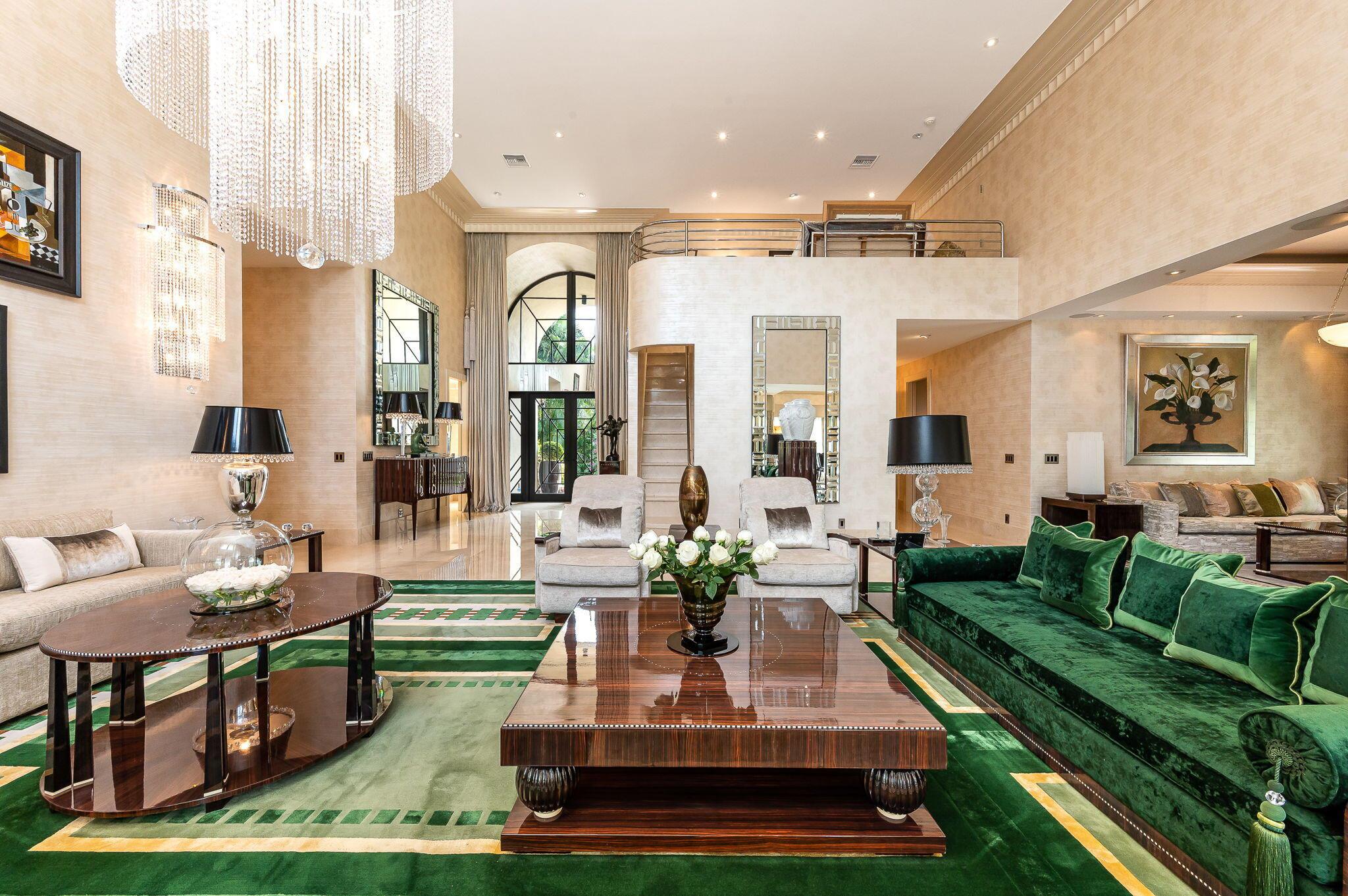 LAURELS / POLO CLUB - Residential