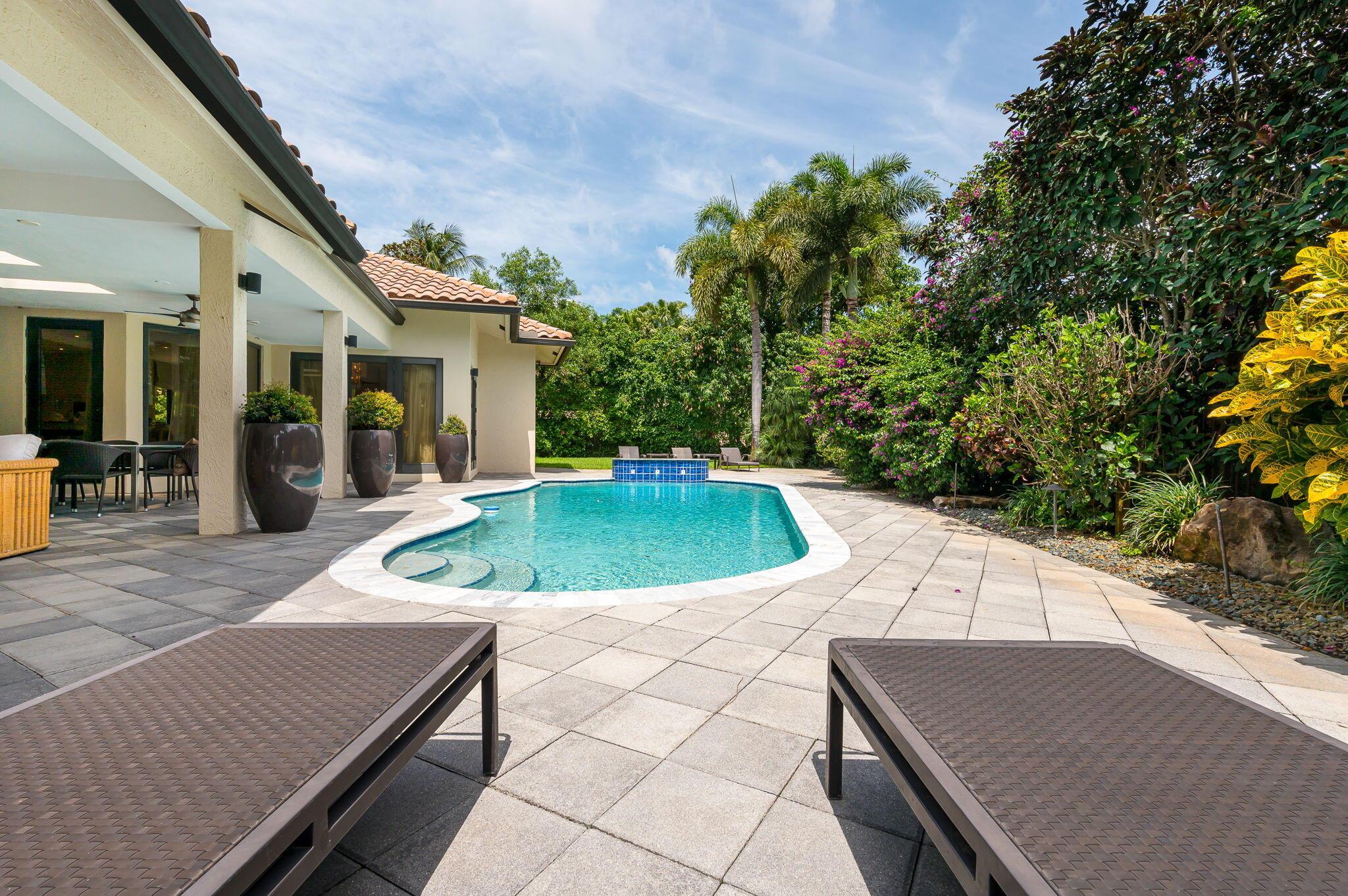 LAURELS / POLO CLUB - Residential