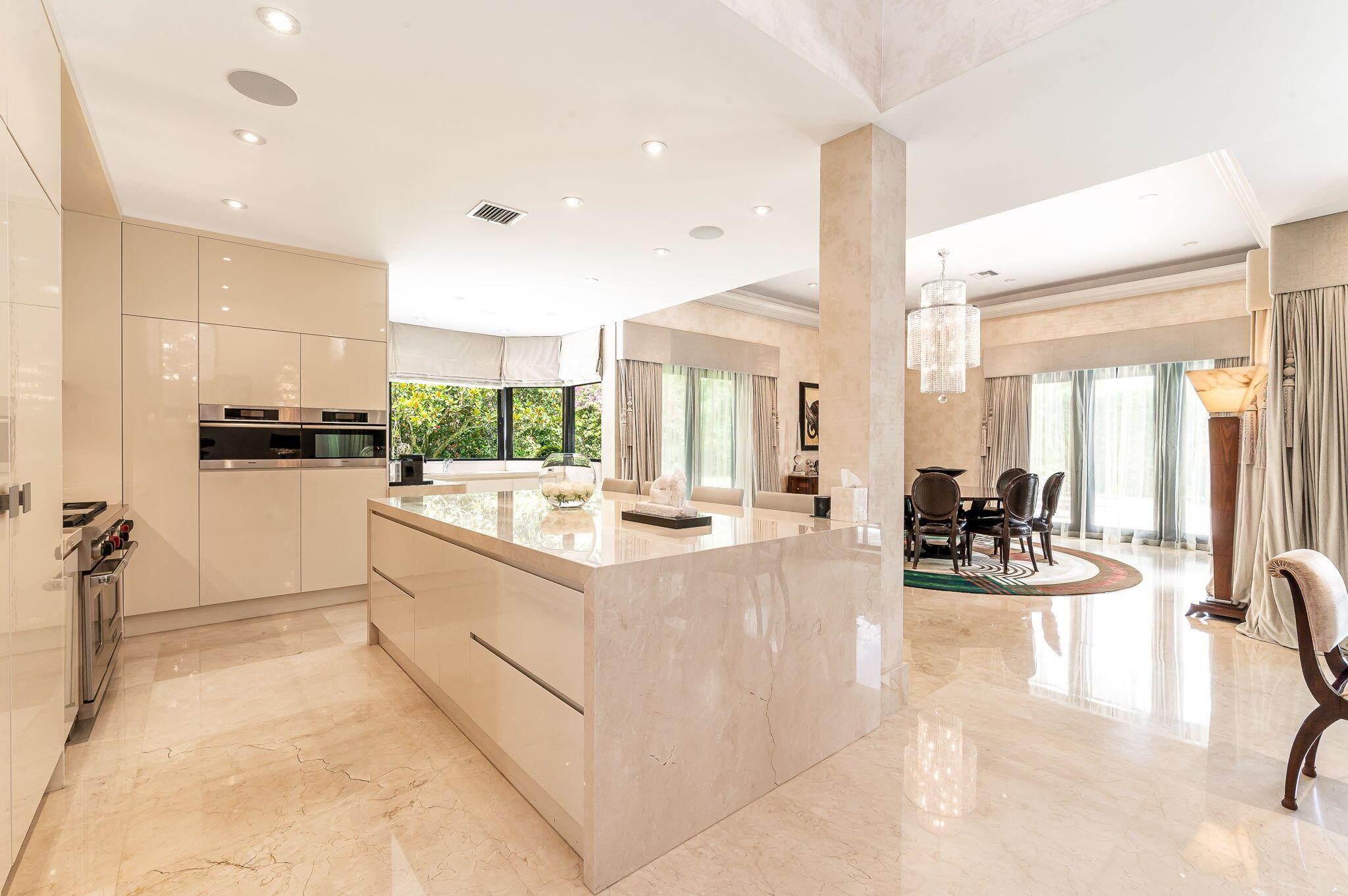 LAURELS / POLO CLUB - Residential