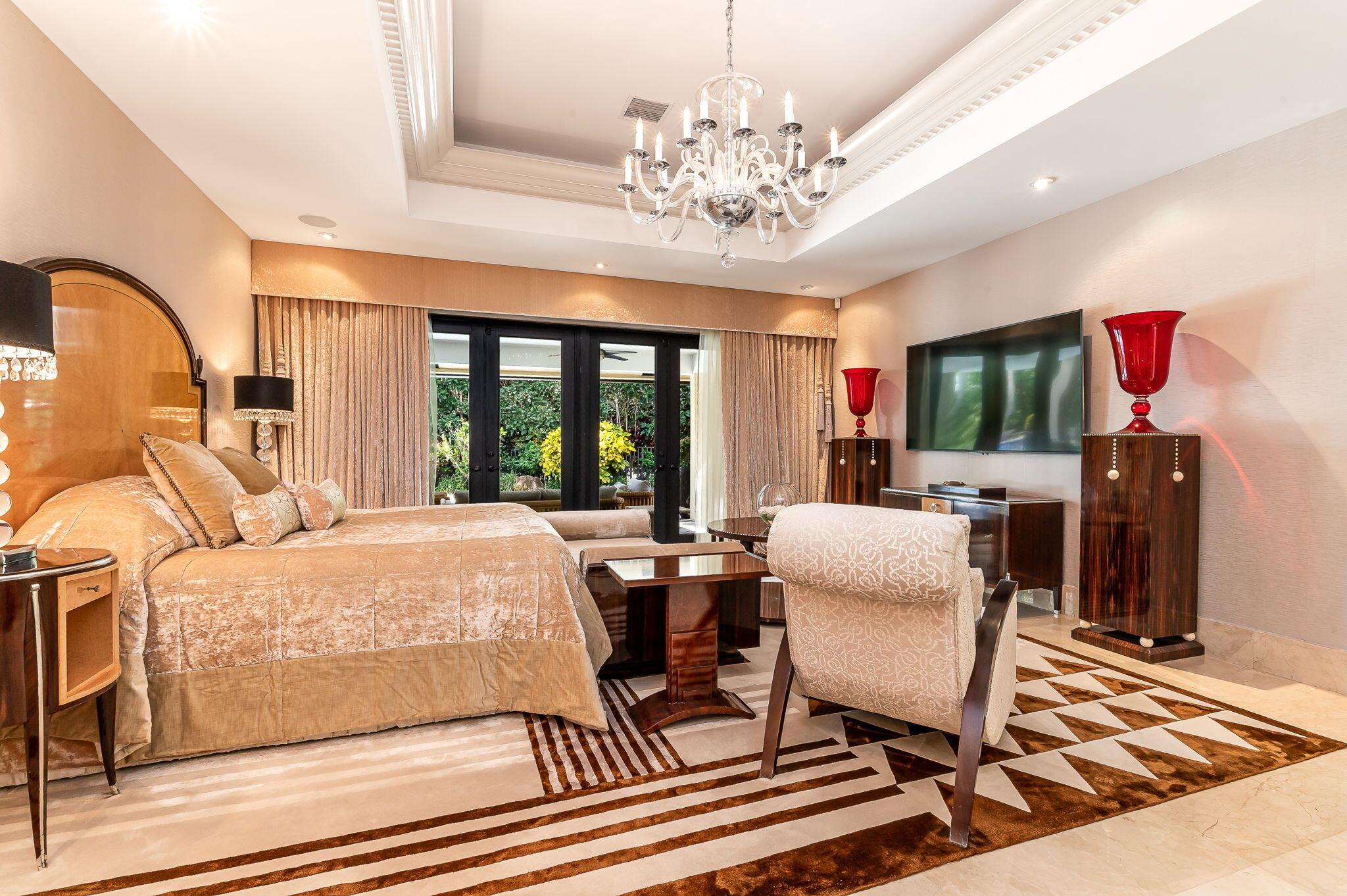 LAURELS / POLO CLUB - Residential