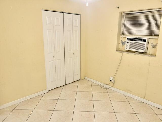 BROADVIEW PARK - Residential