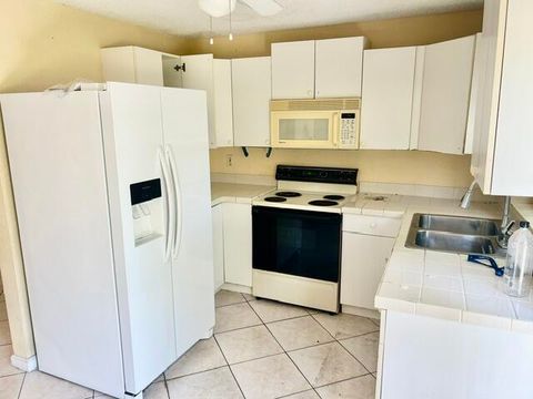 Tiny photo for 4940 SW 18th Street, Fort Lauderdale, FL 33317 (MLS # B26028252)