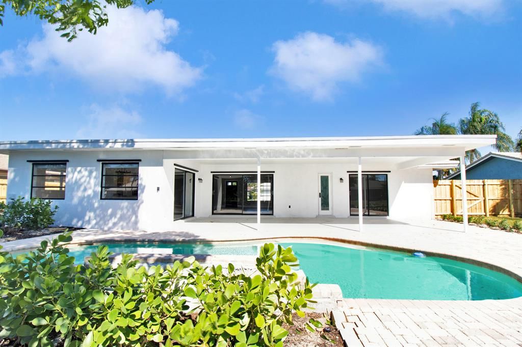 Photo of 1350 SW 26th Avenue, Boynton Beach, FL 33426 (MLS # R10773767)
