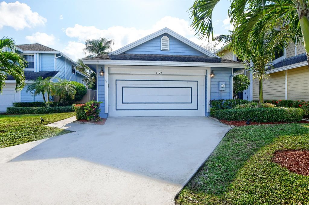 Photo of 5100 Coronado Ridge, Boca Raton, FL 33486 (MLS # R11059199)