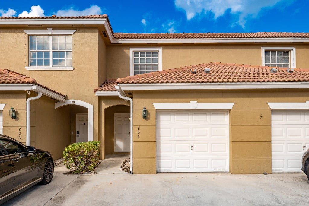 Photo of 204 SW 120TH Avenue #204, Pembroke Pines, FL 33025 (MLS # B26089600)