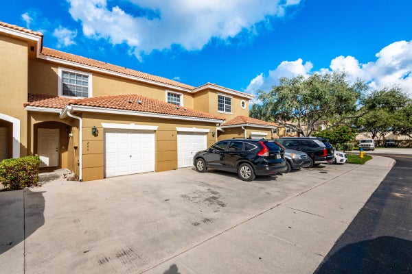 204 SW 120TH AVE # 204, PEMBROKE PINES, FL 33025 - Image 34a9027350cb82712e63faab4e91f4f6/370037929
