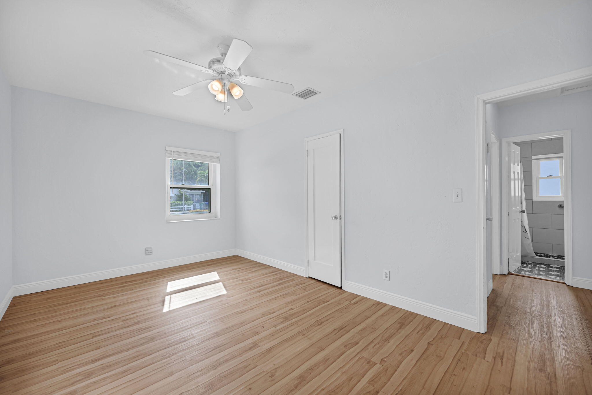 SILVER BLUFF ESTS-SEC A - Residential