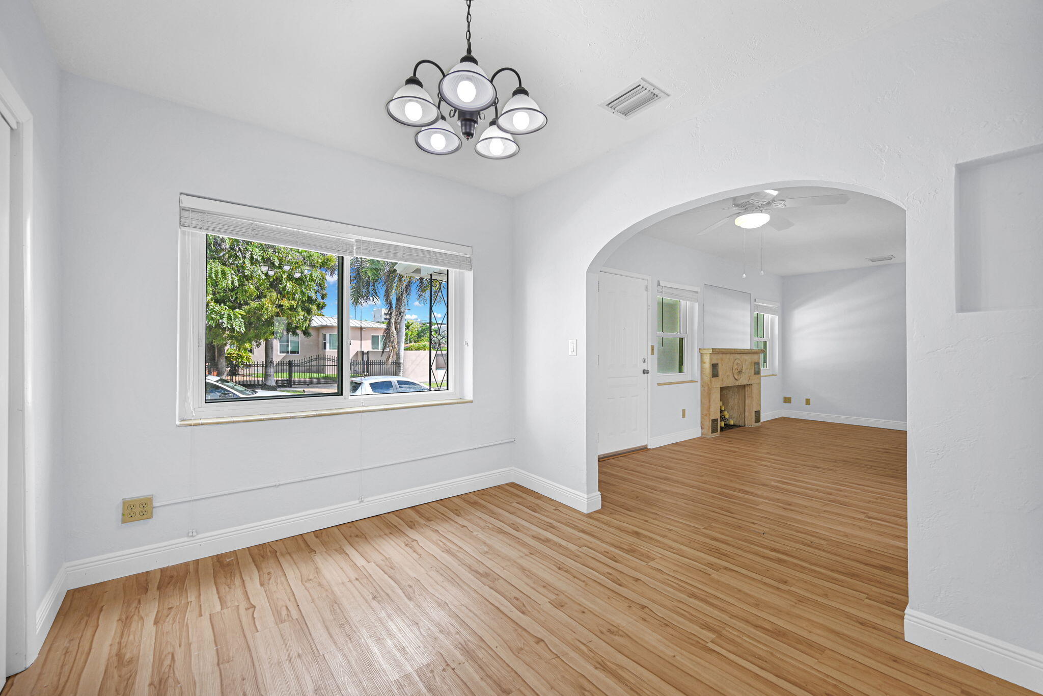 SILVER BLUFF ESTS-SEC A - Residential