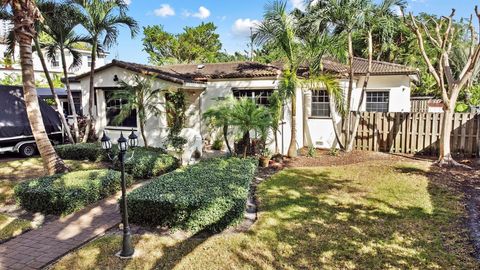 1551 Monroe Street Hollywood FL 33020