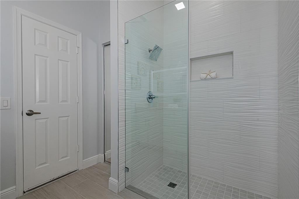 Springs Gateway 127-17 B - Residential