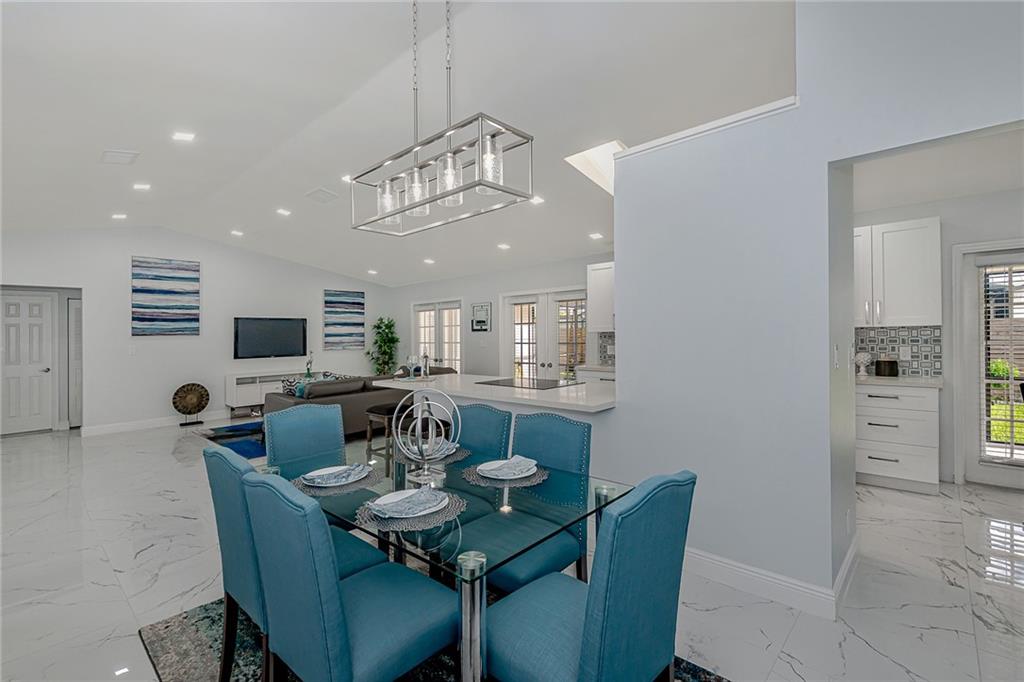 Springs Gateway 127-17 B - Residential