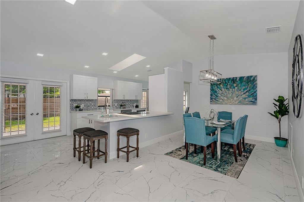 Springs Gateway 127-17 B - Residential