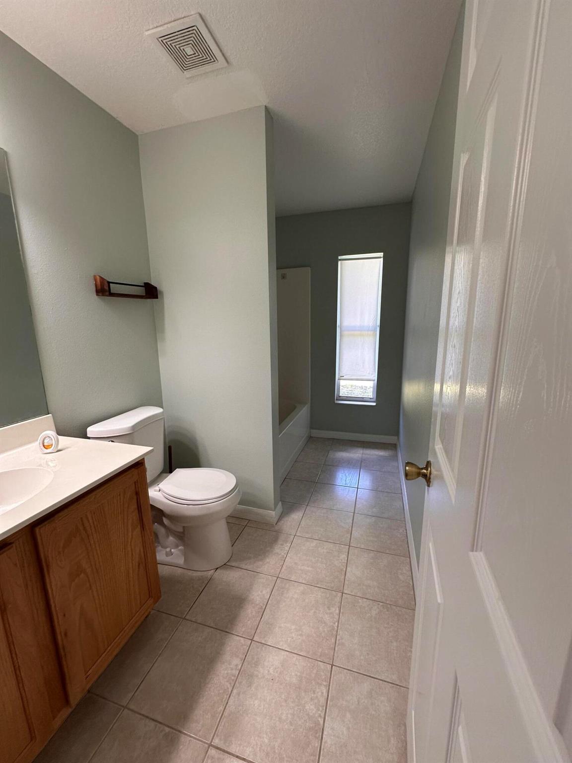 PORT ST LUCIE SECTION 18 - Residential Lease