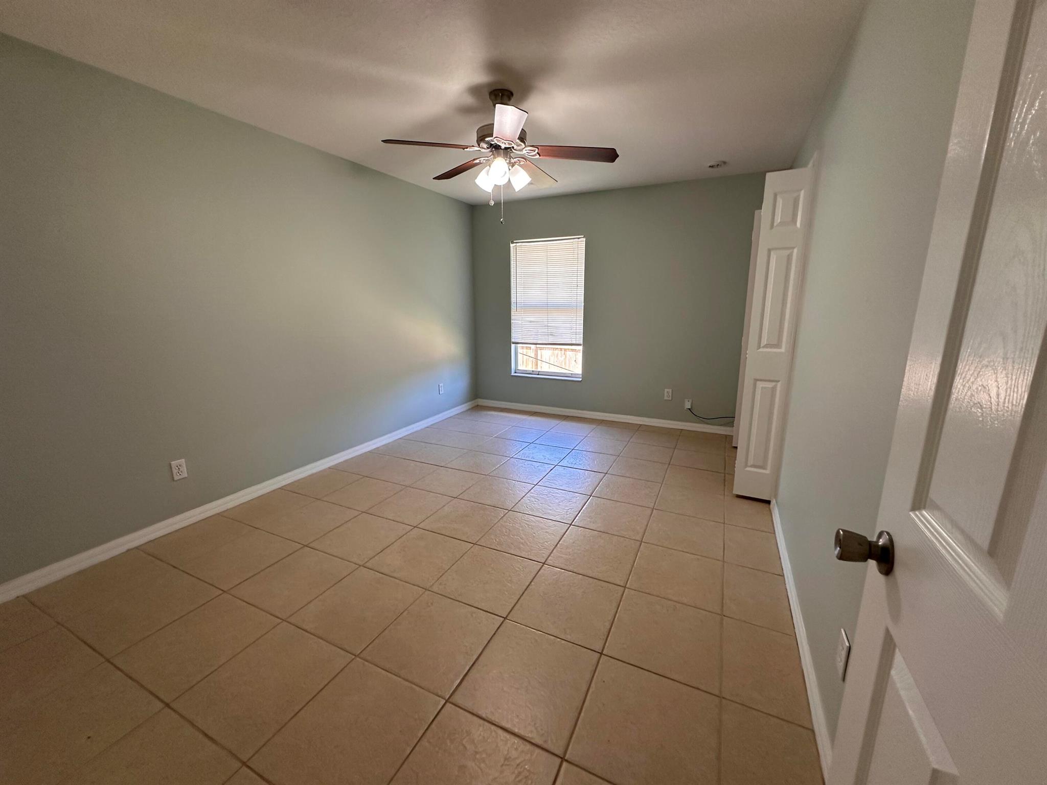 PORT ST LUCIE SECTION 18 - Residential Lease