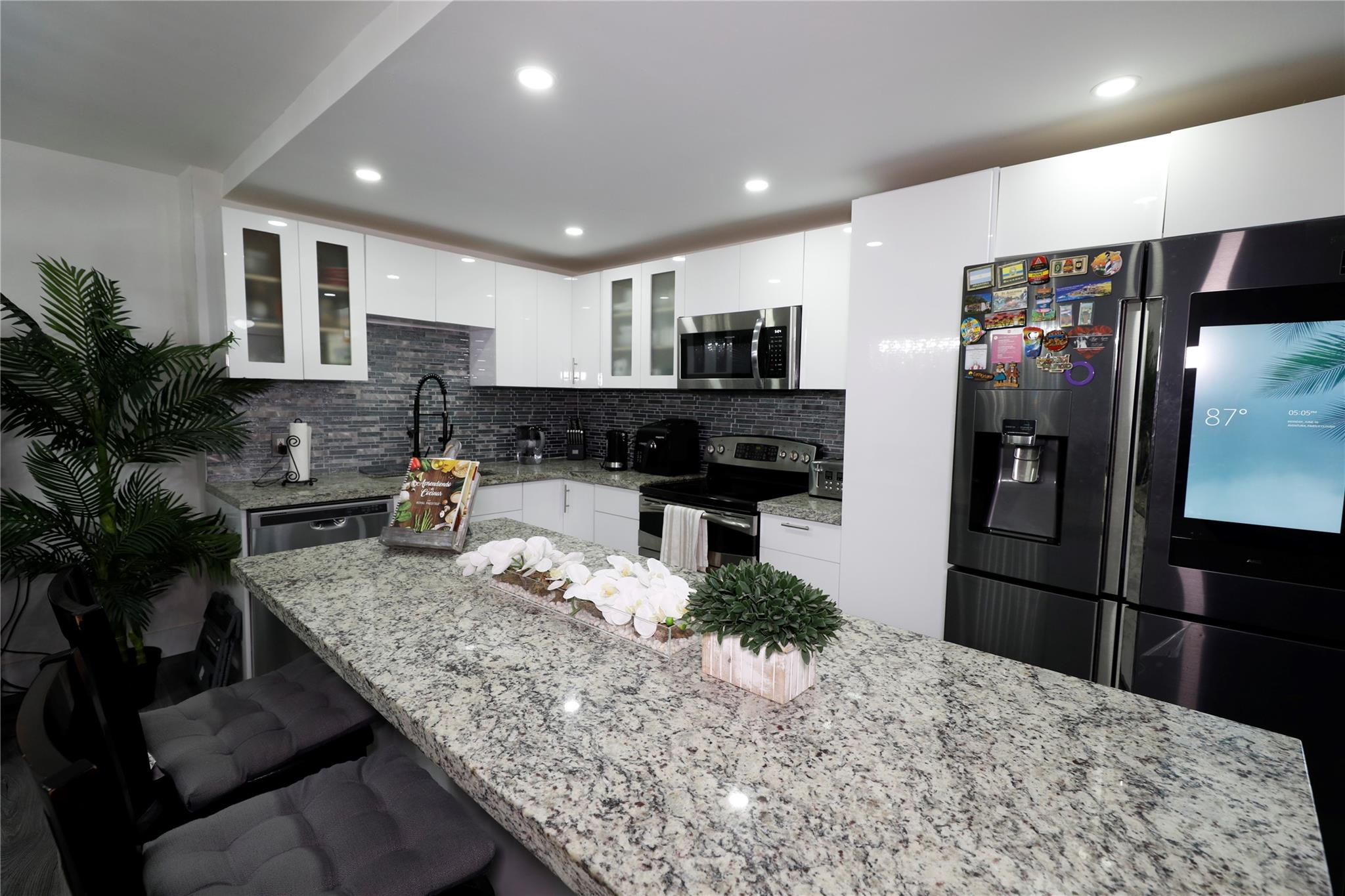 Wake up to sweeping Intracoastal and skyline views in this elegant 3BR/2BA corner residence. Enjoy a newly renovated chef’s kitchen, brand-new A/C (inside & out), and rich hardwood floors throughout. The spacious layout includes a full-size side-by-side washer/dryer. Southview Condo offers gated security, lush grounds, and a resort-style pool and jacuzzi overlooking the water. Perfectly located minutes from Aventura Mall, Sunny Isles Beach, A-rated schools, Founders Park, and steps from houses of worship. Motivated seller—this is the best-priced Intracoastal view in the building. Don’t miss your chance to own this stunning retreat!