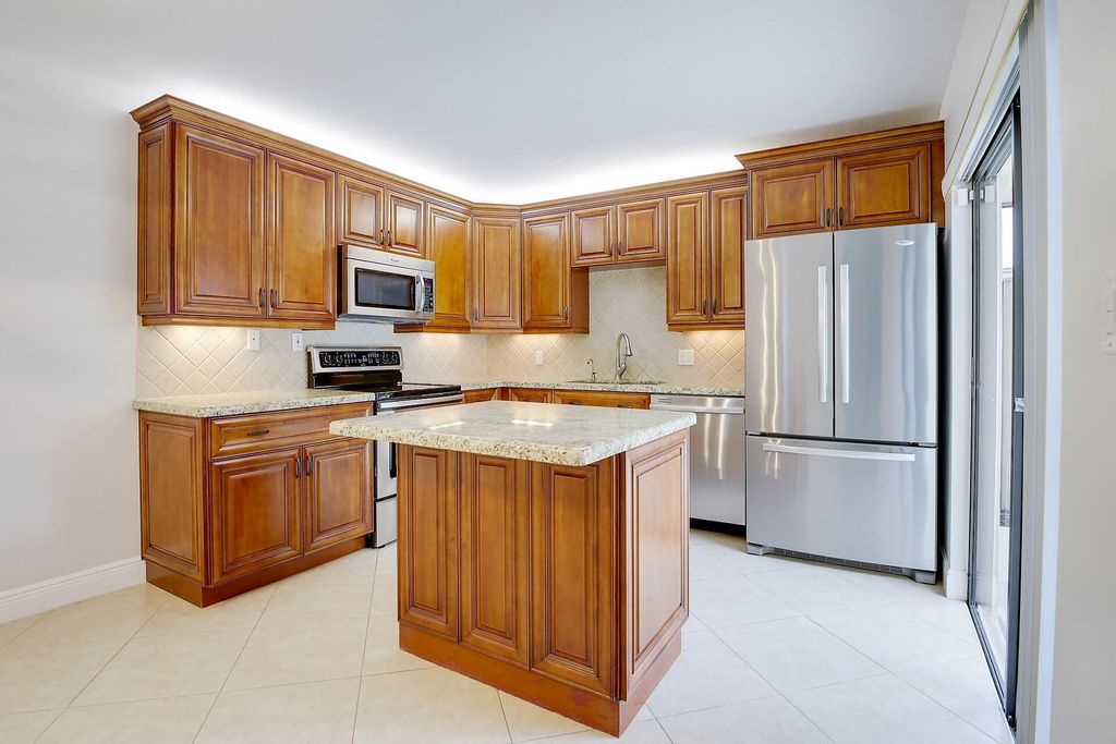 Photo of 1316 13th Court, Palm Beach Gardens, FL 33410 (MLS # R10777423)