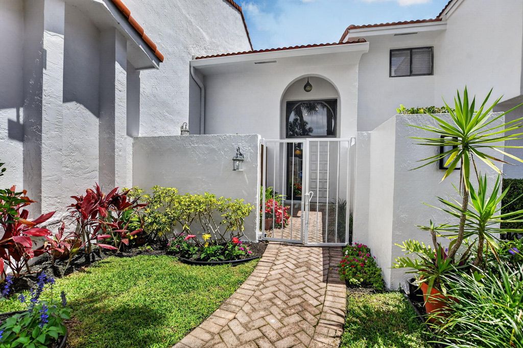 Photo of 7409 Bondsberry Court, Boca Raton, FL 33434 (MLS # B26019052)