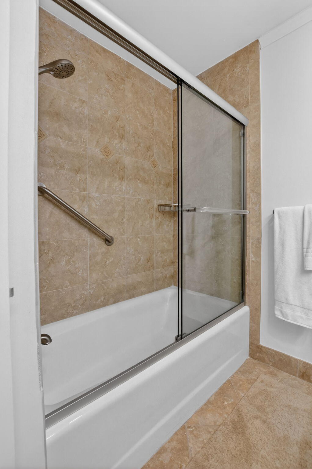 WOODCREST - Residential