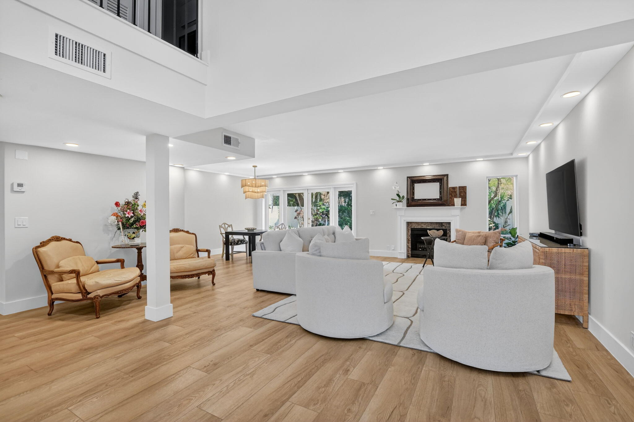 WOODCREST - Residential